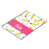 Carnet Crayons et rayures jaunes sur blanc (Côté gauche)