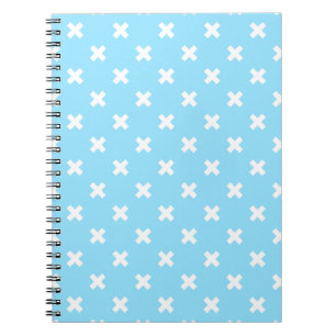 Carnet Croix blanche sur le bleu bébé