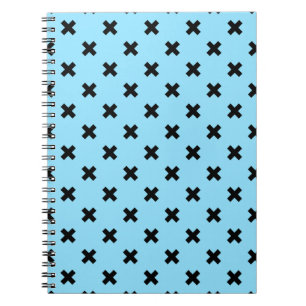 Carnet Croix noire sur le bleu bébé