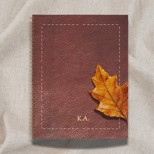 Carnet Cuir Aspect Brodé & Feuille d'Automne