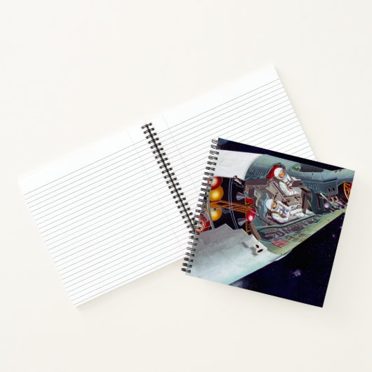 Carnet Cutaway Un Appareil Spacecraft Gemini À Deux Perso (Intérieur)