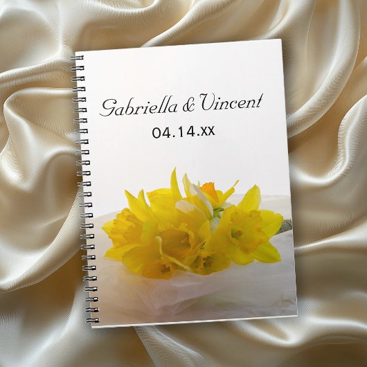 Carnet Daffodiles jaunes sur le mariage du printemps blan