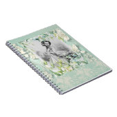 Carnet Dame géorgienne en Sea Moss Green et feuille. (Côté Droit)