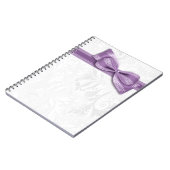 Carnet Damier blanc et nœud faux violet (Côté gauche)