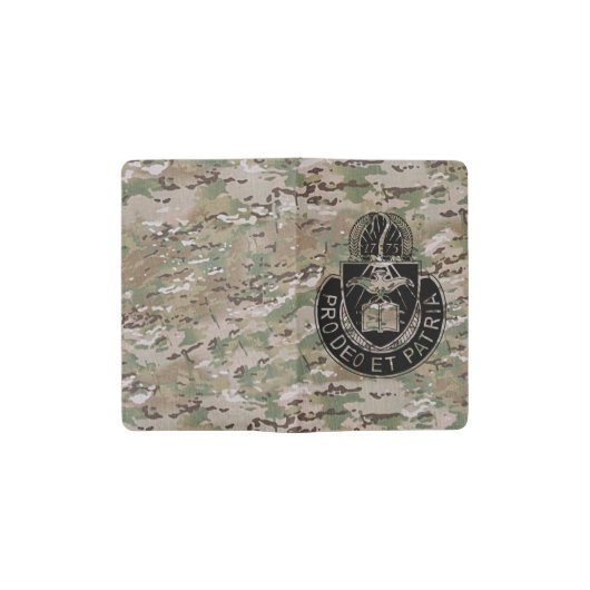 Carnet d'Army Chaplain Corp sur le camouflage (Ouvert)