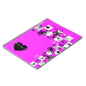 Carnet de fleurs et de damiers graffiti (Côté gauche)