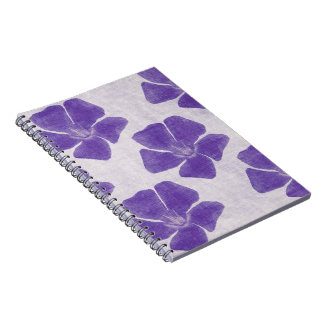 Carnet de fleurs violettes