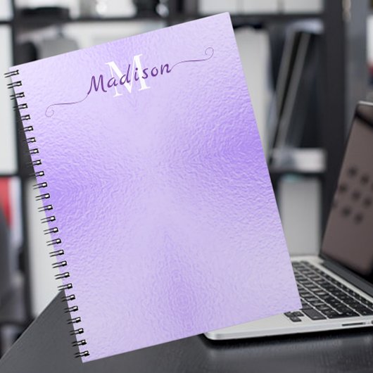 Carnet de typographie violet