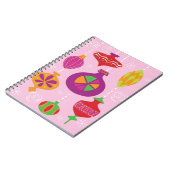 Carnet Décoration nombreuse de Noël illustrée dans le (Côté gauche)