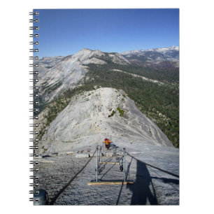 Carnet Demi-dôme regardant vers le bas des câbles - Yosem