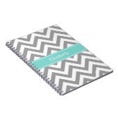 Carnet Dk Gris Blanc LG Chevron Turquoise Monogramme Nom (Côté Droit)