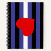 Carnet Drapeau de fierté en cuir et cœur (Devant)