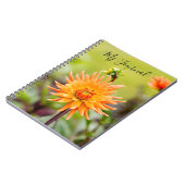 Carnet du journal Orange Dahlia (Côté gauche)
