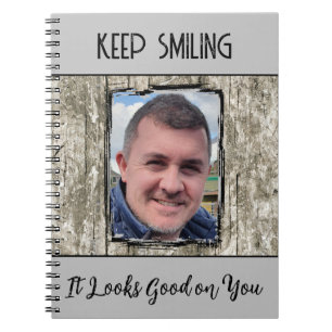 Carnet Effet bois gris faux sourire photo argent