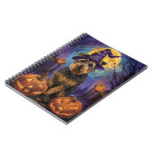 Carnet Éffrayant Airedale Halloween sorcière et Citrouill (Côté gauche)