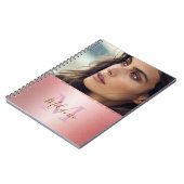 Carnet Élégant monographie de glamour en métal rose (Côté gauche)