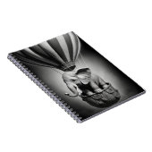 Carnet Elephant bébé dans un ballon à air chaud (Côté Droit)