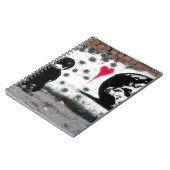 Carnet Emotive Street Art Boy Earth Heart Mural (Côté gauche)