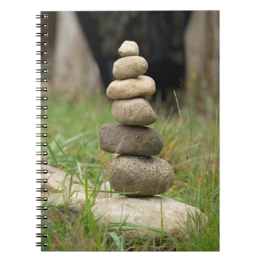 Carnet Empilement de rochers en équilibre (Devant)