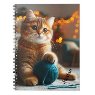 Carnet en spirale de chat brun-blanc mignon