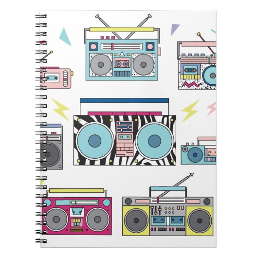Carnet Ensemble de divers lecteurs de cassettes vintages. (Devant)