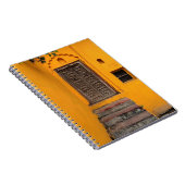 CARNET ESCALIER DEVANT LA PORTE EN BOIS (Côté Droit)