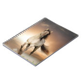 Carnet Étalon sauvage fonctionnant dans le coucher du (Côté gauche)