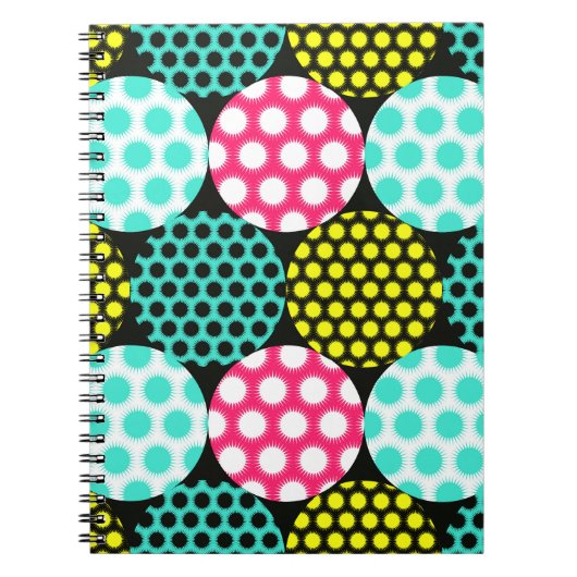Carnet Étoiles et cercles, motif pop multicolore. (Devant)