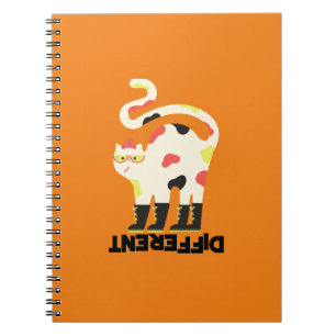 Carnet Être différent drôle drôle de design de chat funky