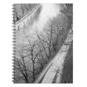 Carnet Europe, Suisse, Berne. Vue d'ensemble de l'Aare