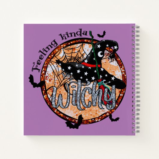 Carnet Feeling Kinda Witchy - Casquette de sorcière Hallo (Dos)