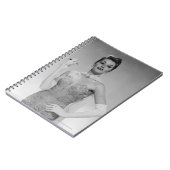 Carnet Femme dans la robe (Côté gauche)