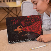 Carnet Femme dans le Monogramme de robe rouge