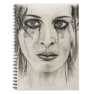 Carnet Femme en Plein - Dessin au crayon