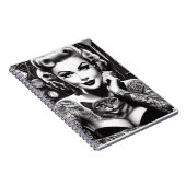 Carnet Fille tatouée alternative old school (Côté Droit)