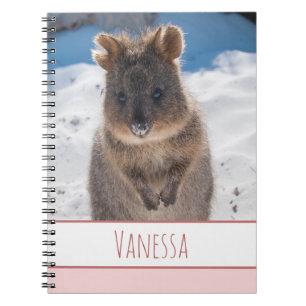 Carnet Filles roses Nom personnalisé Quokka sur la plage