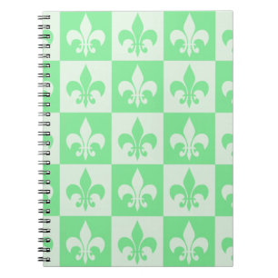 Carnet Fleur vert en bon état de lis