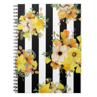 Carnet Fleurs audacieuses de jaune de conception florale