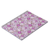 Carnet Fleurs blanches et violettes sur un fond lilas pâl (Côté gauche)