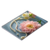 Carnet Fleurs et perles élégantes (Côté gauche)