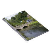 Carnet Flux de truites dans le village de Bibury, (Côté Droit)