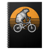 Carnet Funny Capybara vélo d'équitation Retro Capibara vé (Devant)