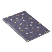 Carnet Fusées spatiales Lunes & Nom personnalisé sur Vio (Côté Droit)