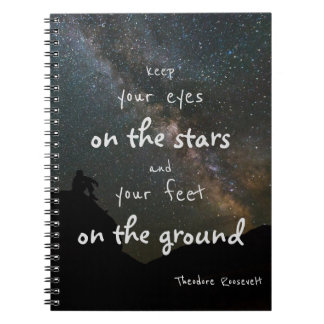 Carnet Gardez Les Yeux Sur Les Étoiles / Motivationnel