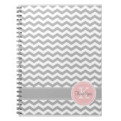 Carnet gris de monogramme de Chevron (Devant)