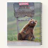 Carnet Grizzly Bear Plays With Sign (Dos)