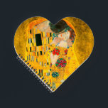 Carnet Gustav Klimt Le Baiser<br><div class="desc">Carnet avec peinture à l’huile de Gustav Klimt avec feuille d’or The Kiss (1908). Un homme et une femme,  aux couleurs dorées brillantes,  embrassent et embrassent avec amour dans un champ de fleurs. Un grand cadeau pour les amateurs d'art Art Nouveau et autrichien.</div>