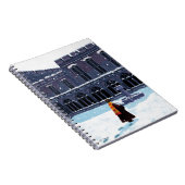 Carnet HARRY POTTER™ et Hedwig dans la cour de HOGWARTS™ (Côté Droit)