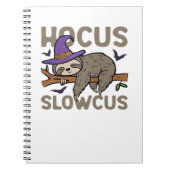 Carnet Hocus Slowcus Funny Halloween Sloth Classic T-Shir (Devant)