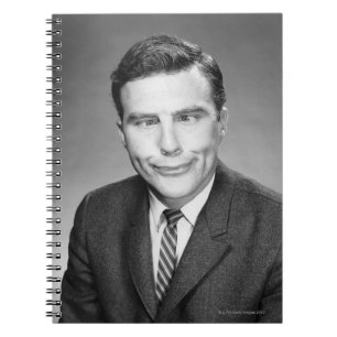 Carnet Homme faisant le visage